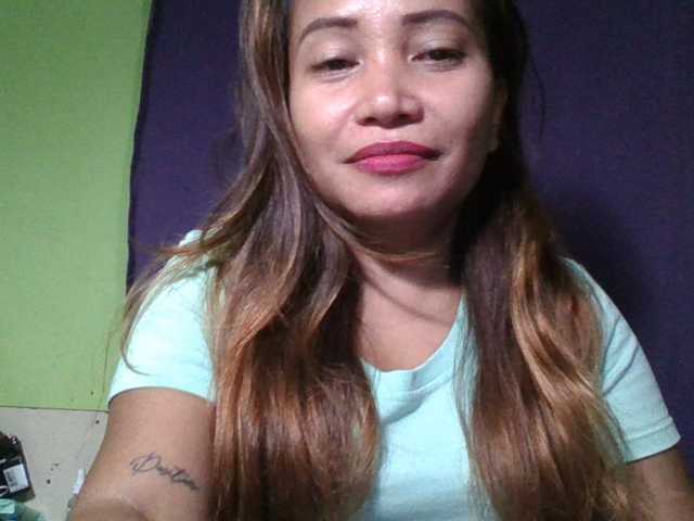 myoneandonly live cam on BongaCams