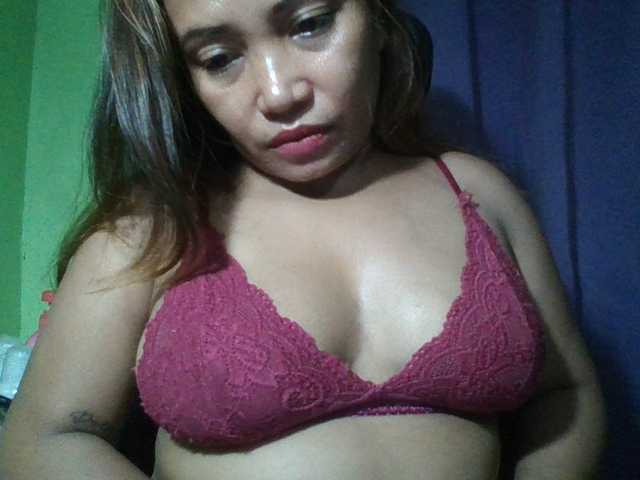 myoneandonly live cam on BongaCams