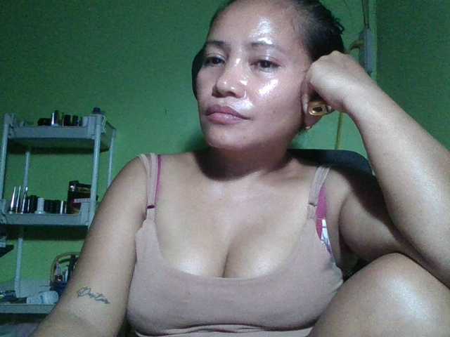 Myoneandonly, 35 y/o - Live Cam on BongaCams