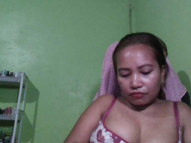 myoneandonly live cam on BongaCams