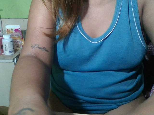 myoneandonly live cam on BongaCams