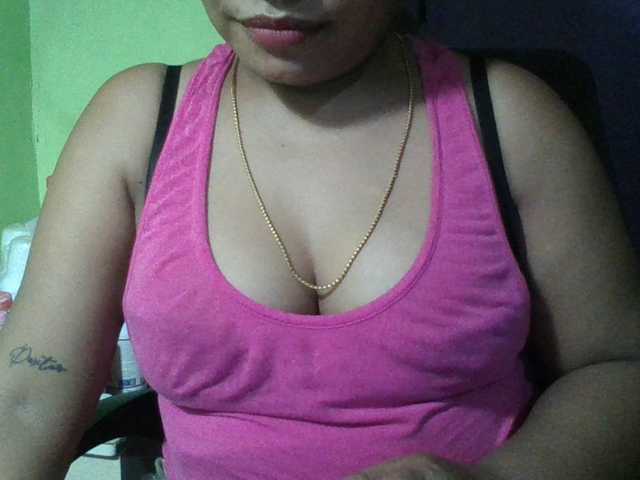 myoneandonly live cam