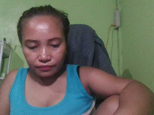 myoneandonly live cam on BongaCams