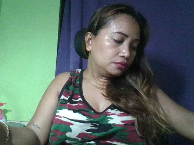 myoneandonly live cam on BongaCams