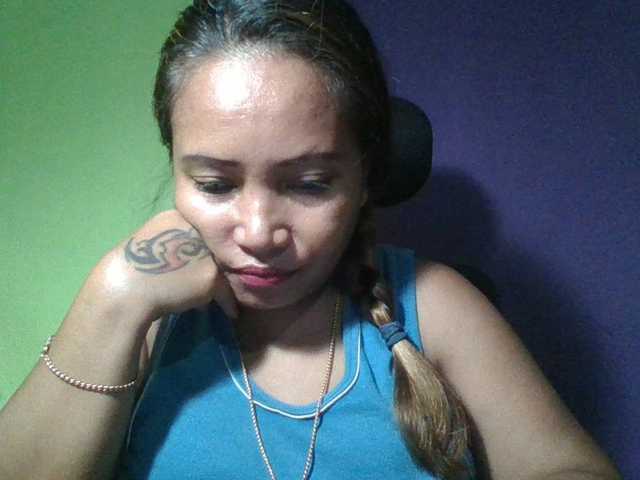 myoneandonly live cam on BongaCams