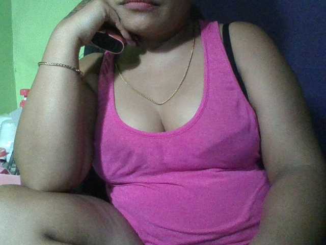 myoneandonly live cam
