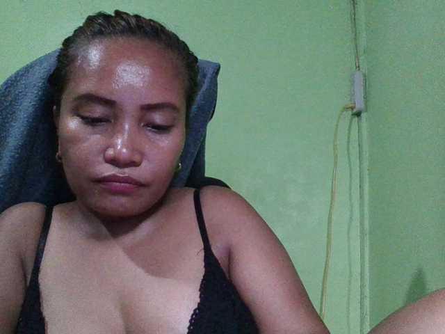 myoneandonly live cam on BongaCams