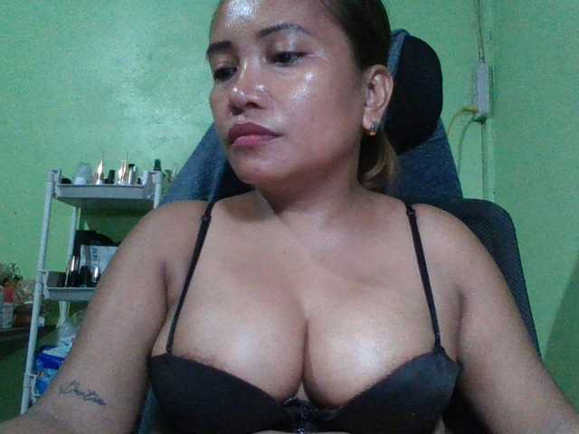 myoneandonly live webcam show