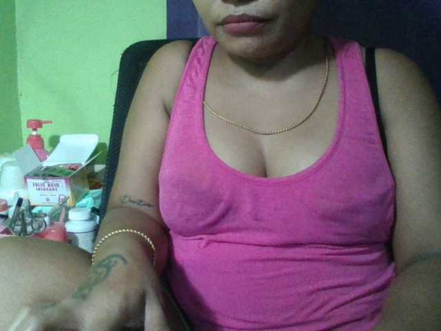 myoneandonly live cam