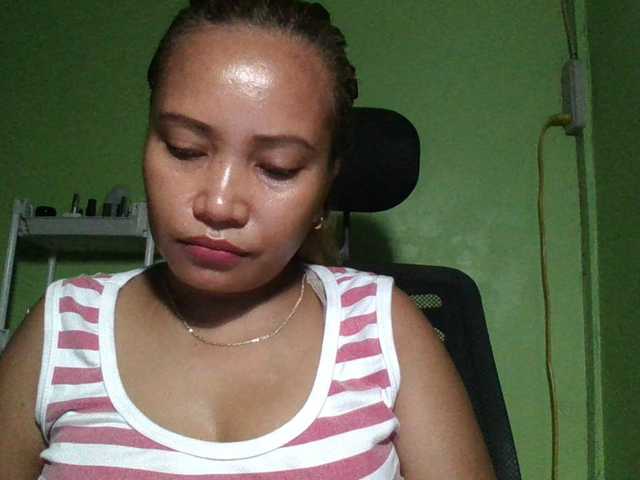 myoneandonly live cam on BongaCams