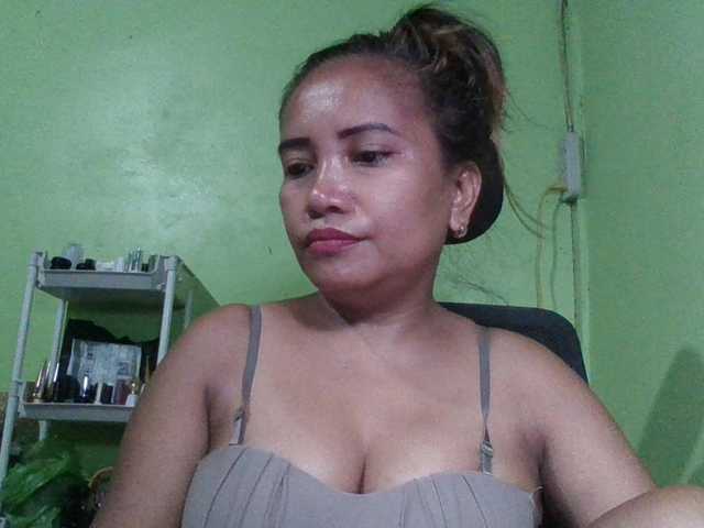 myoneandonly live cam on BongaCams