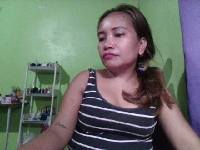 myoneandonly live cam on BongaCams