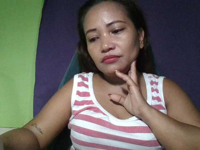 myoneandonly live cam on BongaCams