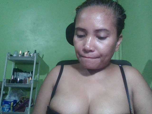 emmannuele live webcam show