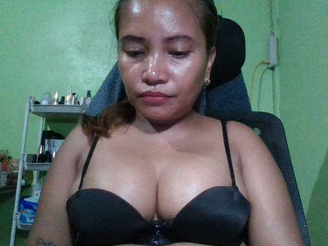 myoneandonly live webcam show