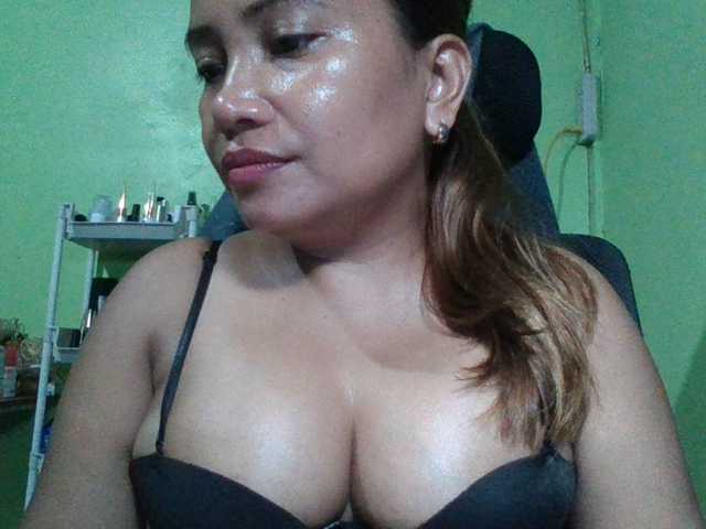 myoneandonly live webcam show