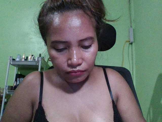 myoneandonly live cam on BongaCams