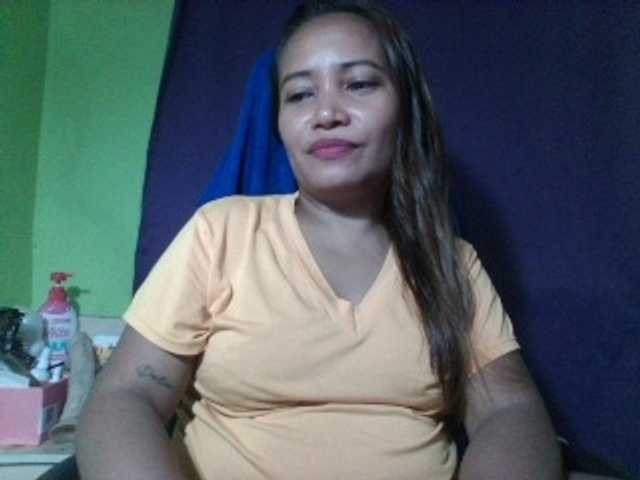 myoneandonly live cam on BongaCams