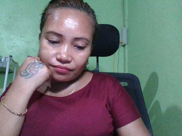 myoneandonly live cam on BongaCams