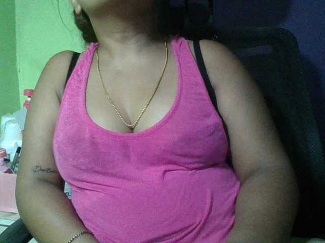 myoneandonly live cam