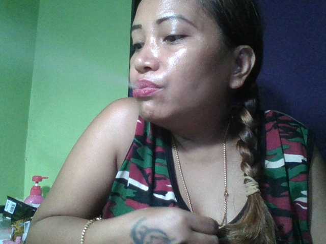 myoneandonly live cam on BongaCams