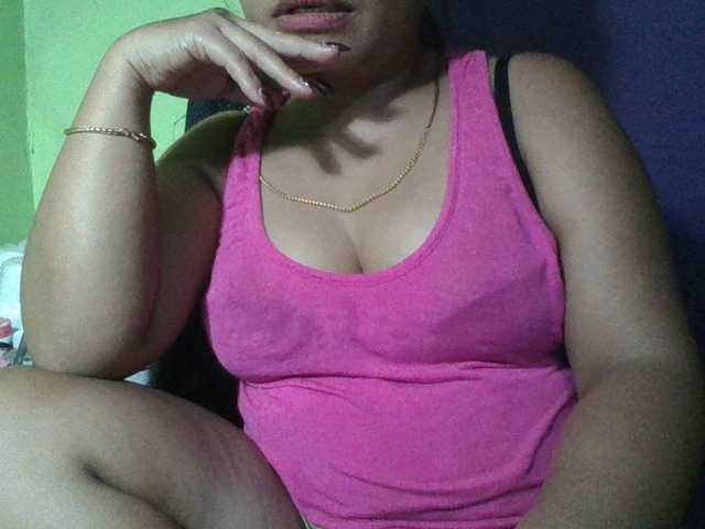myoneandonly live cam