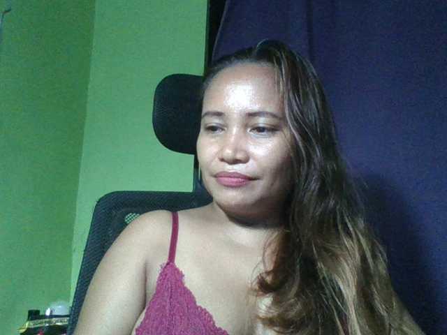myoneandonly live cam on BongaCams