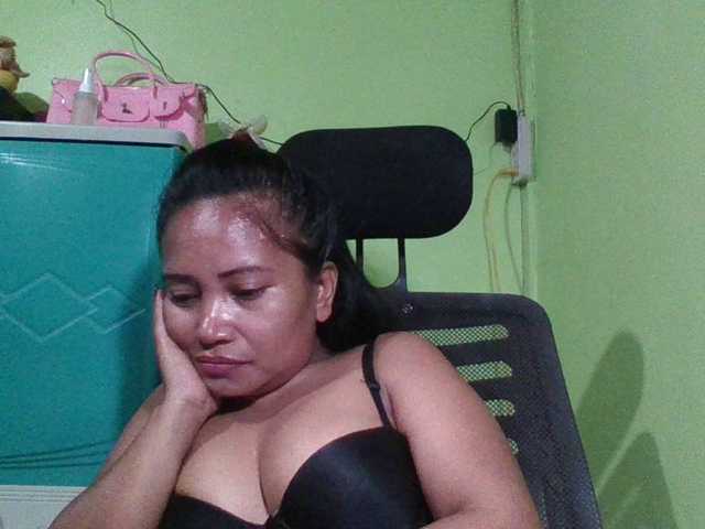 myoneandonly's BongaCams show and profile