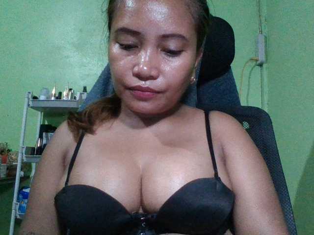 myoneandonly live webcam show