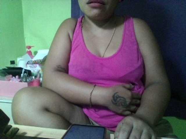 myoneandonly live cam