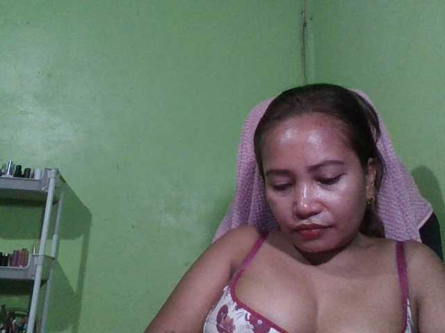 myoneandonly live cam on BongaCams