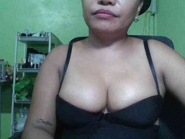 emmannuele webcam