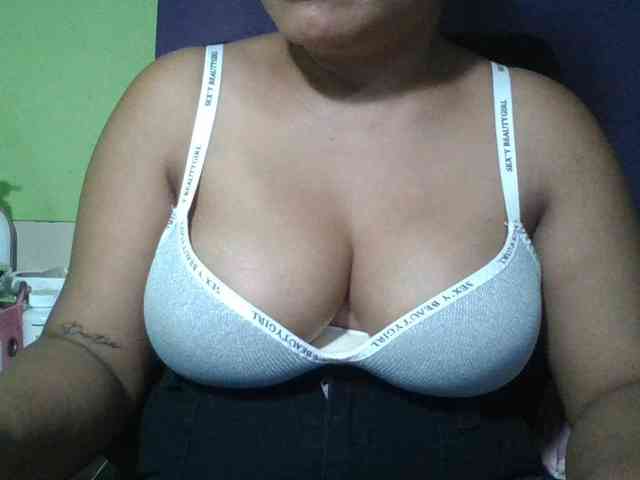 emmannuele webcam