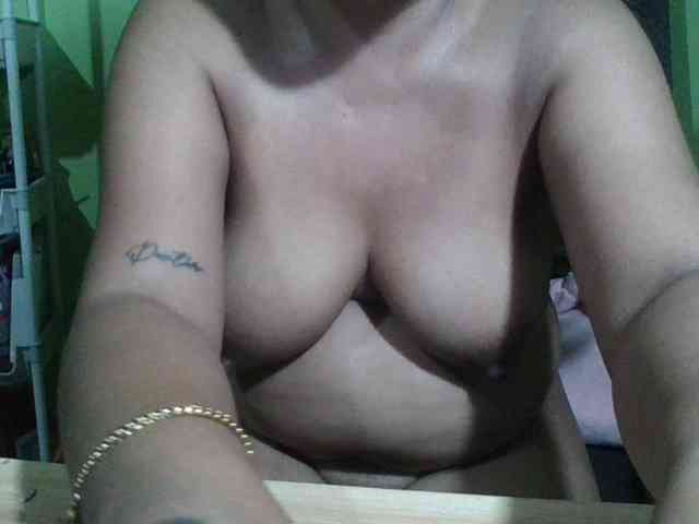 emmannuele webcam