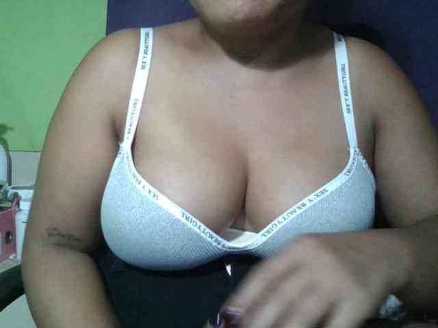 emmannuele webcam