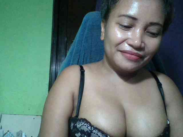 emmannuele webcam