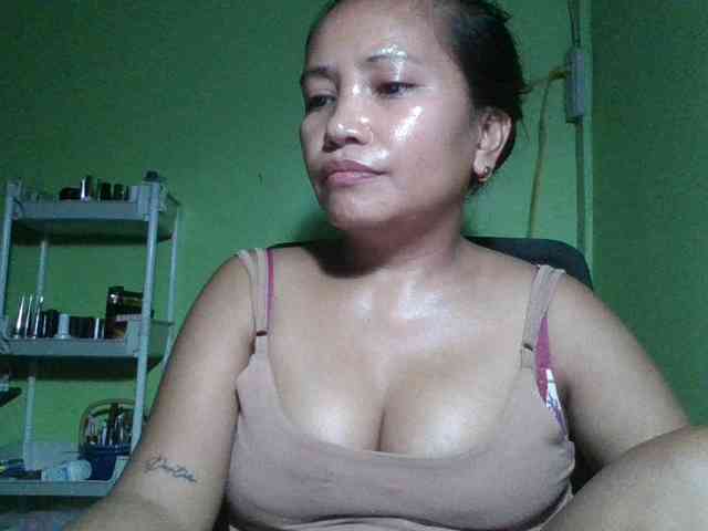 Model: emmannuele