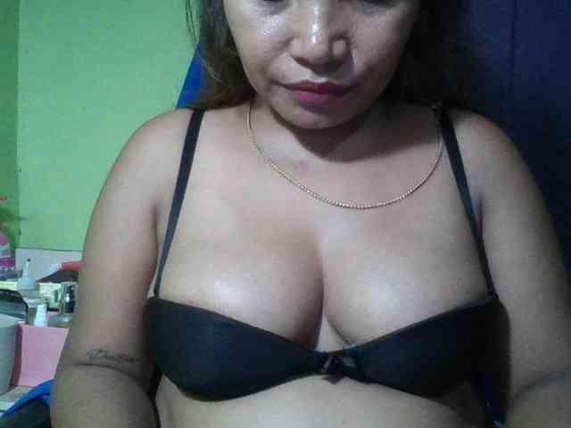 emmannuele webcam