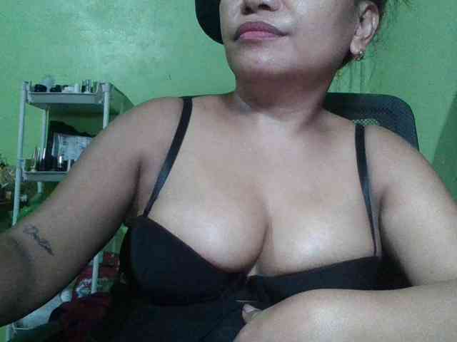 Model: emmannuele