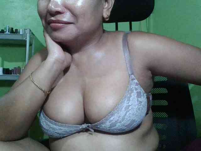emmannuele webcam