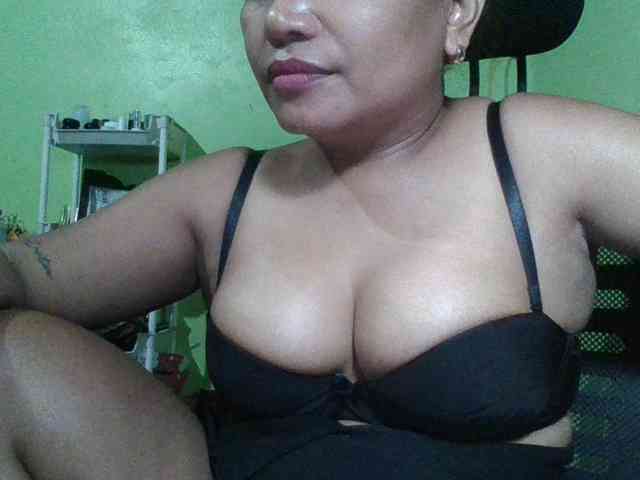 emmannuele webcam