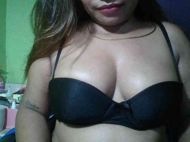 emmannuele webcam