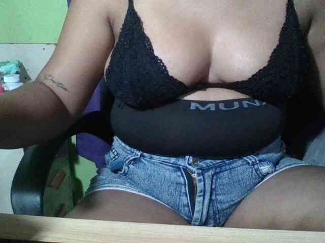 emmannuele webcam