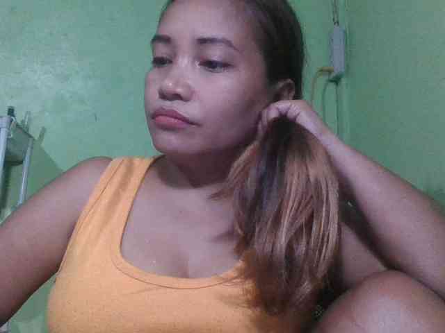 Emmannuele's cam show statistics and live stream