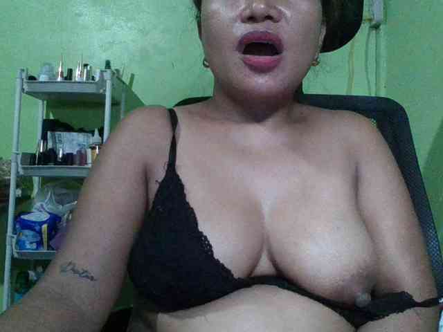 emmannuele webcam