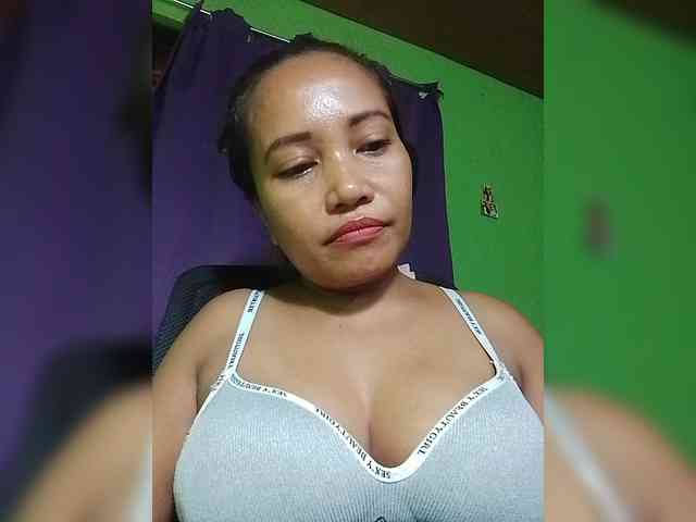 emmannuele webcam