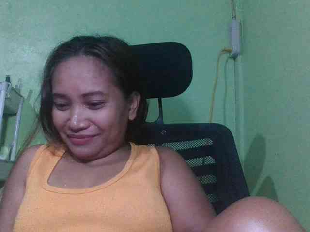 Emmannuele's cam show statistics and live stream