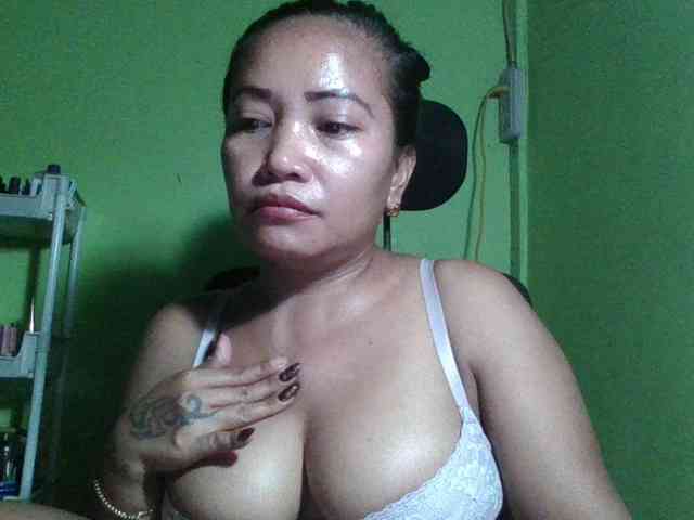 myoneandonly Live Webcam on BongaCams