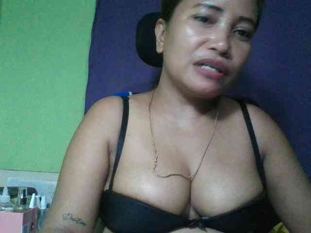 emmannuele webcam