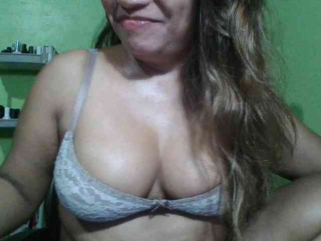 myoneandonly Live Webcam on BongaCams